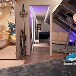 Appartement Dragon's Nest: Cozy & Modern Attic Loft Nuremberg Schwaig bei Nürnberg