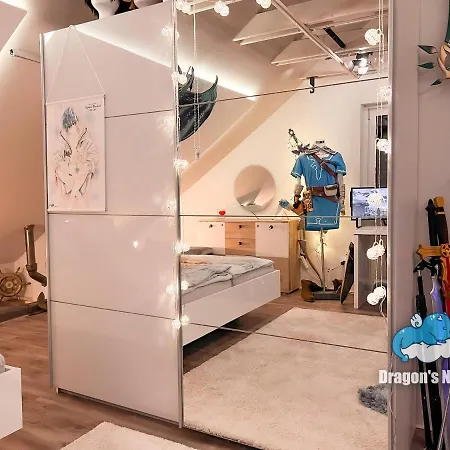 Apartment Dragon's Nest: Cozy & Modern Attic Loft Nuremberg