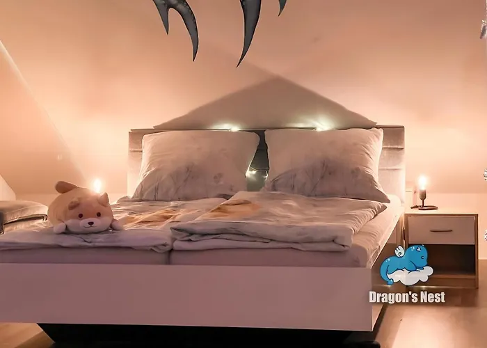 Dragon's Nest: Cozy & Modern Attic Loft Nuremberg Appartement